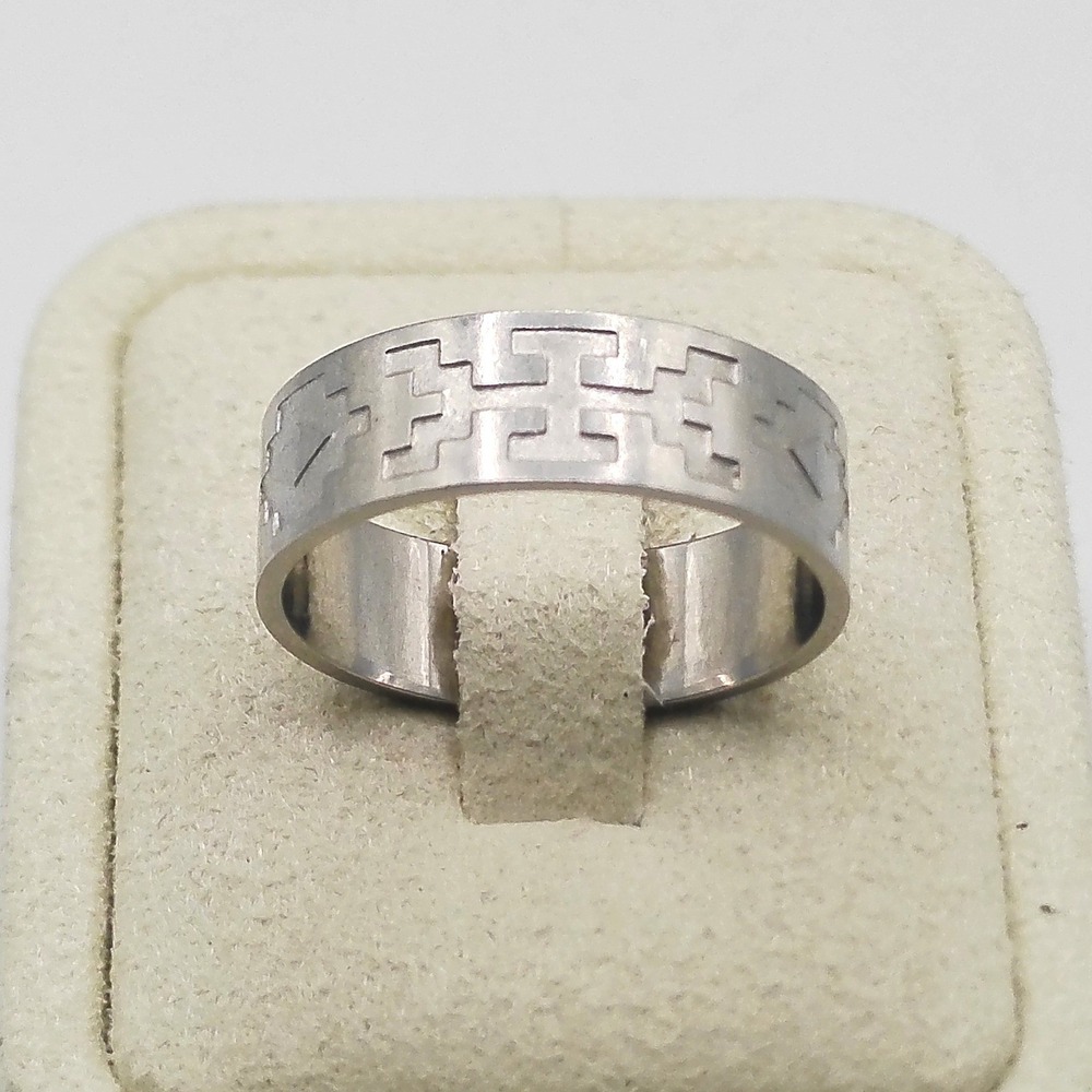 Southwestern Geometric Etched Silver Tone Band Ring Size 9.25 Unisex
